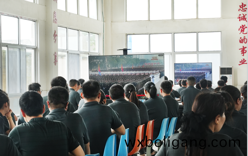 鬆穀激光(guang)員工