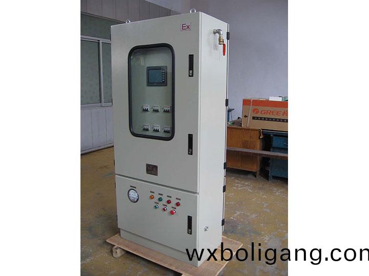控製櫃