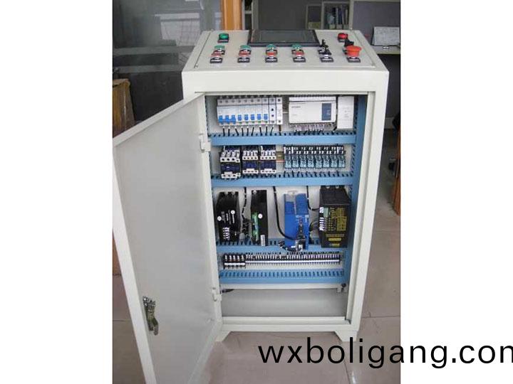 控(kong)製櫃